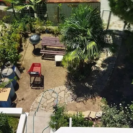 Center Private Holiday House Semesterbostad *